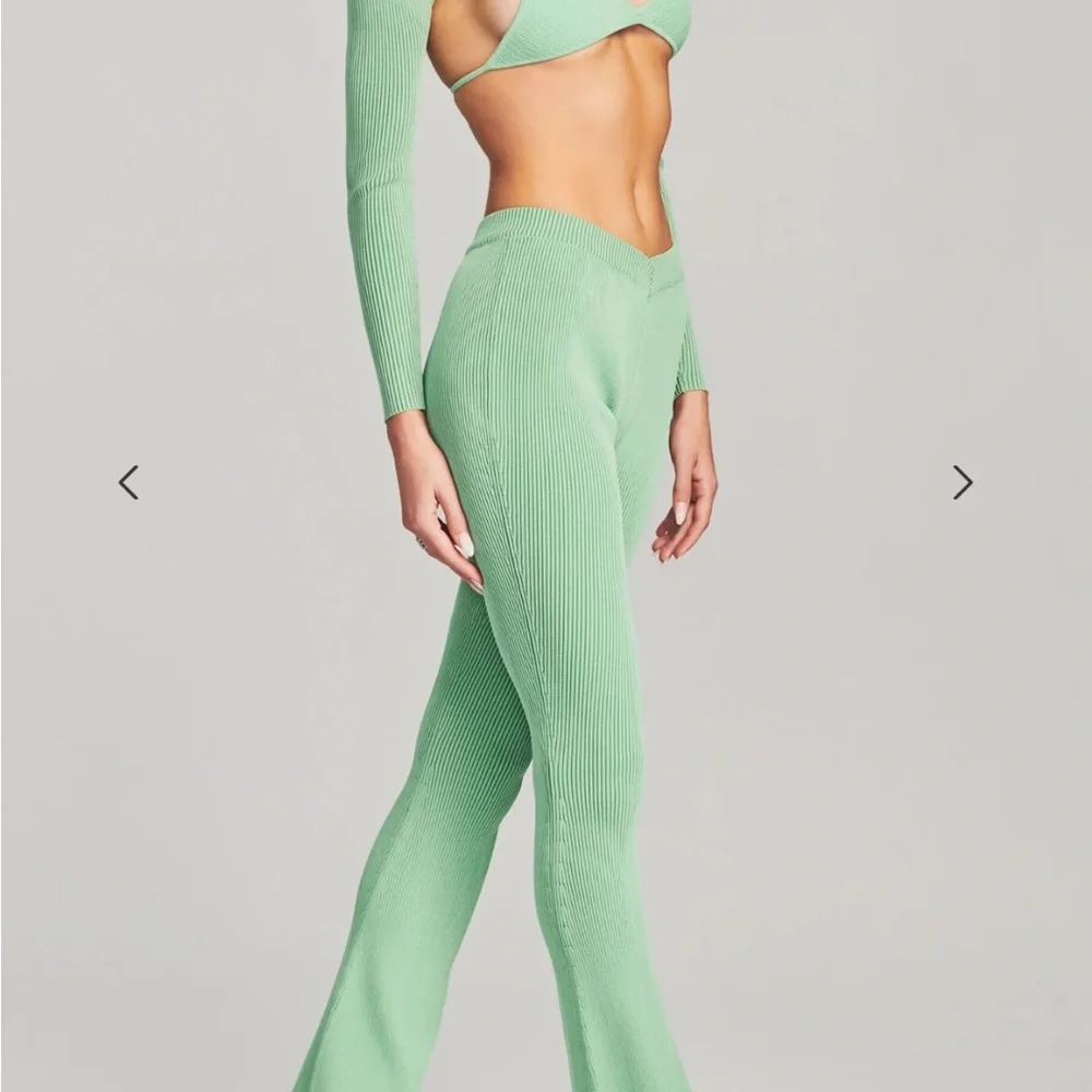 NEW SER.O.YA Green Lux Pants Medium - Picture 3 of 5